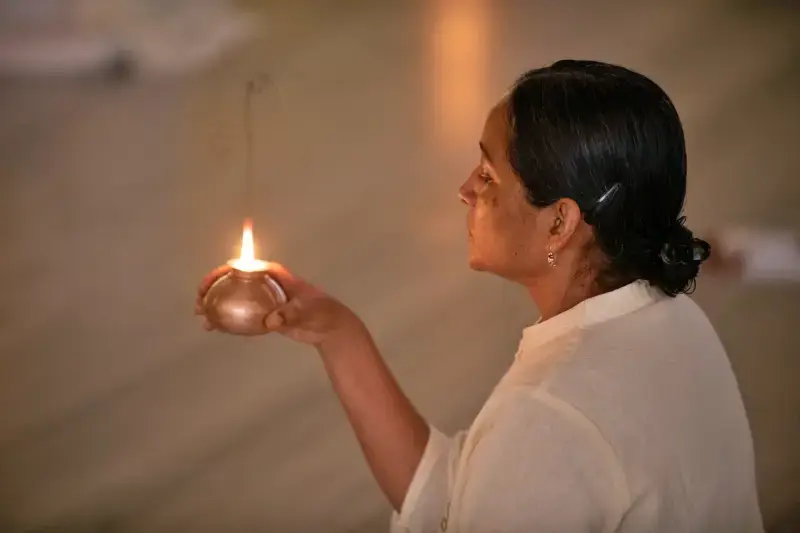 Stage bhuta shuddhi à Paris - nettoyage 5 éléments par Sadhguru